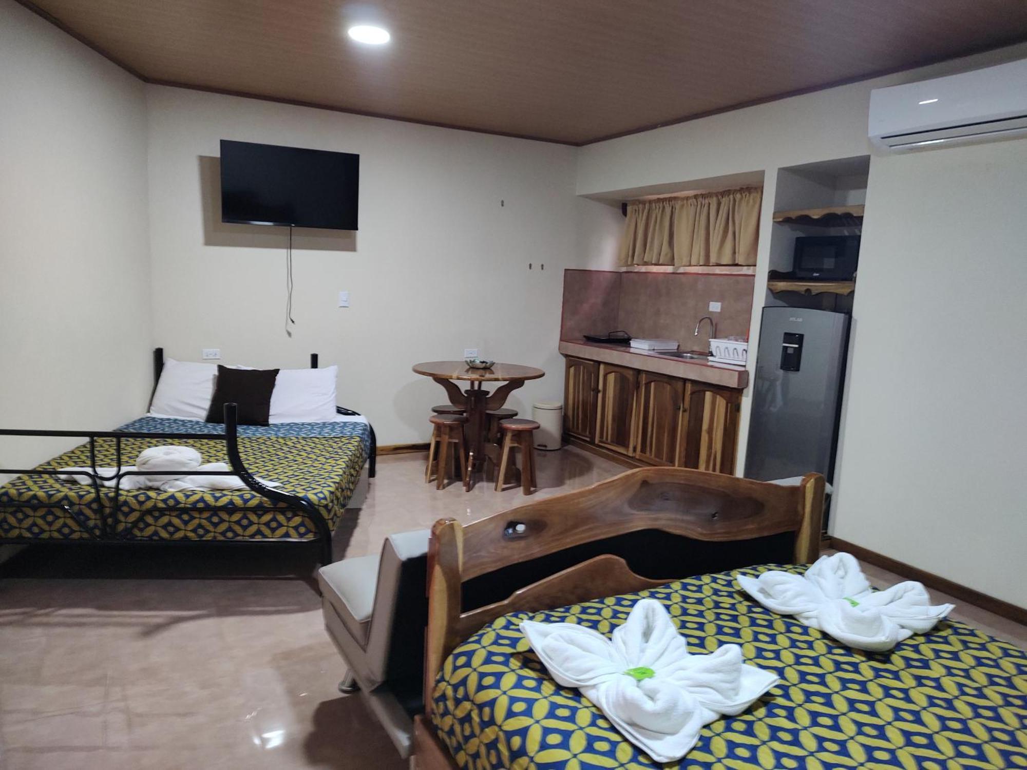 Cool Waters Jungle Villas Uvita Esterno foto