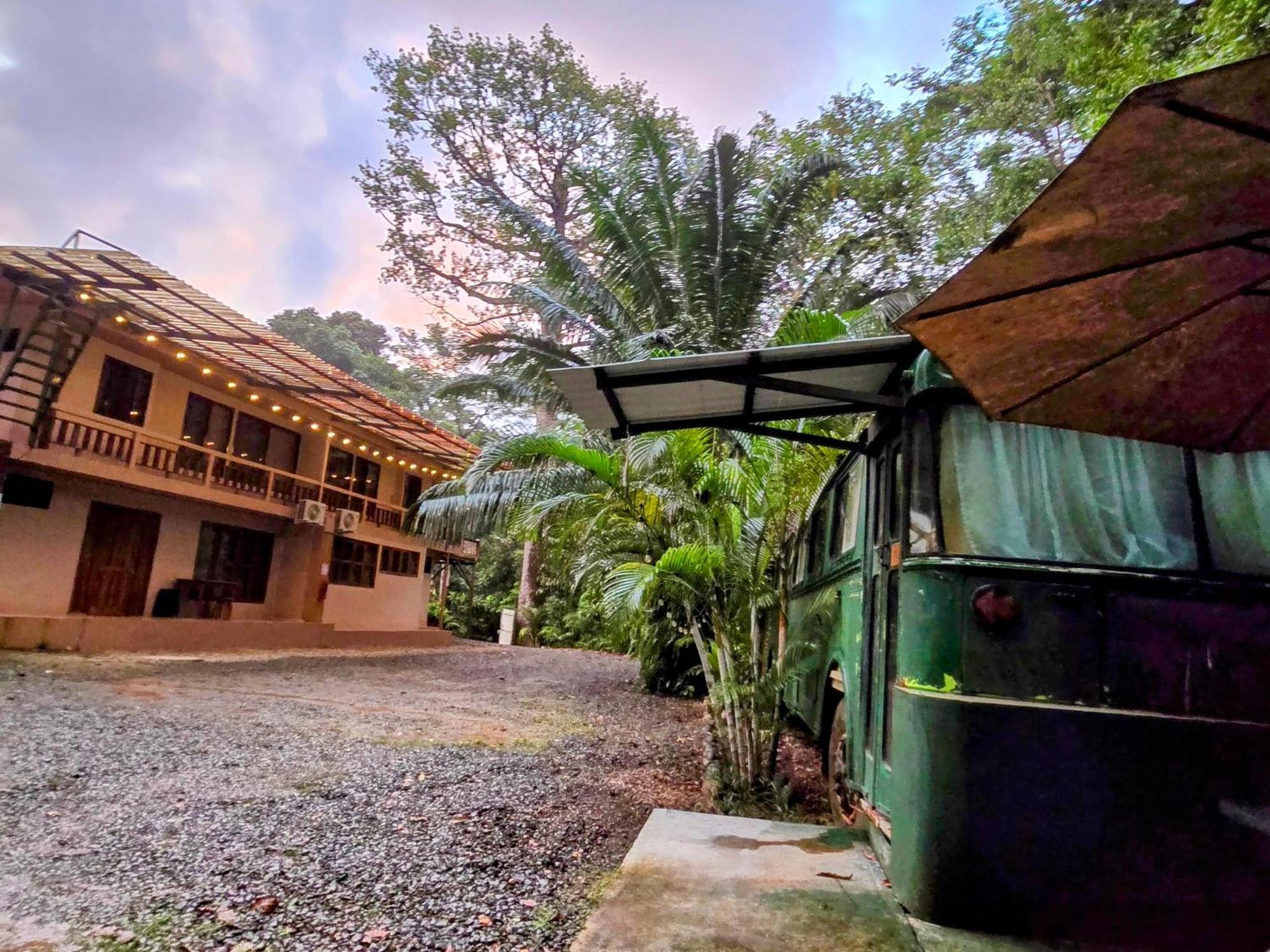 Cool Waters Jungle Villas Uvita Esterno foto